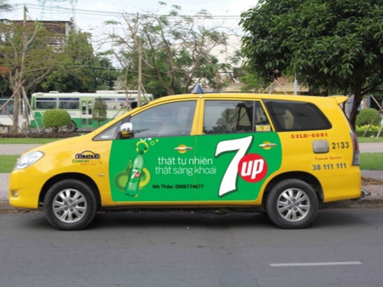 Quảng cáo xe taxi Vinataxi