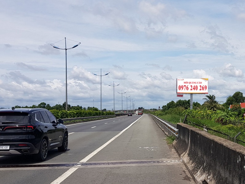 Vị trí km 29+400 cao tốc Hồ Chí Minh - Trung Lương