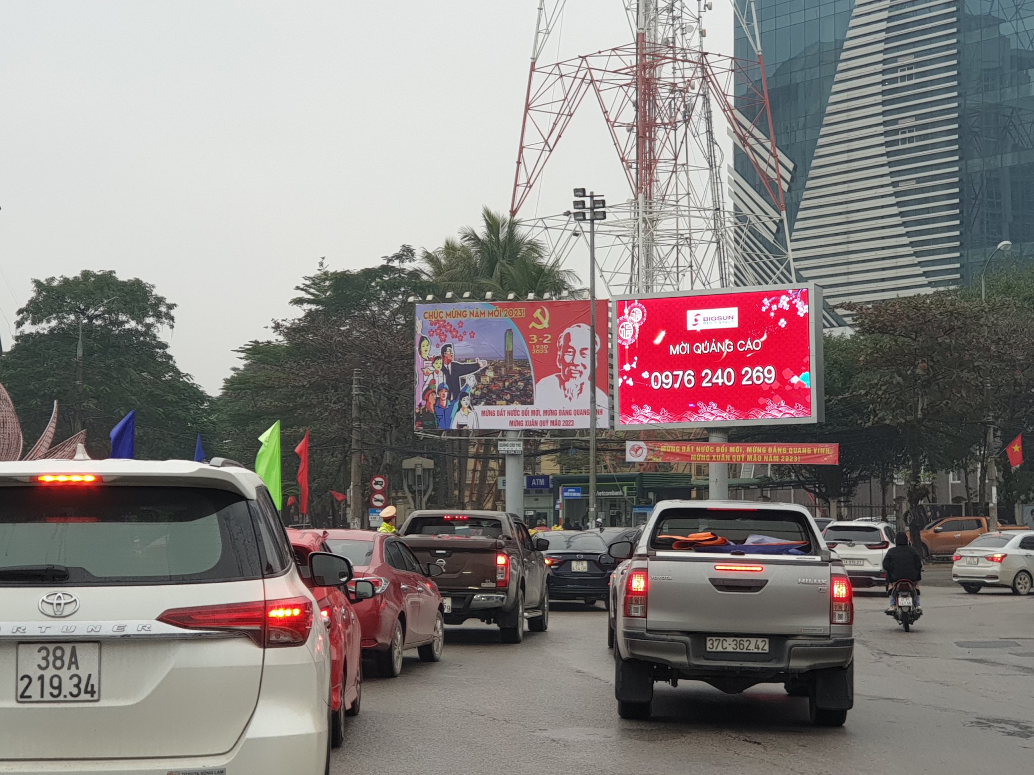 Quảng cáo màn hình led vòng xoay Đài truyền hình, Bưu điện Nghệ An