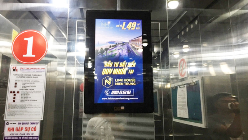 Quảng cáo màn hình led thang máy