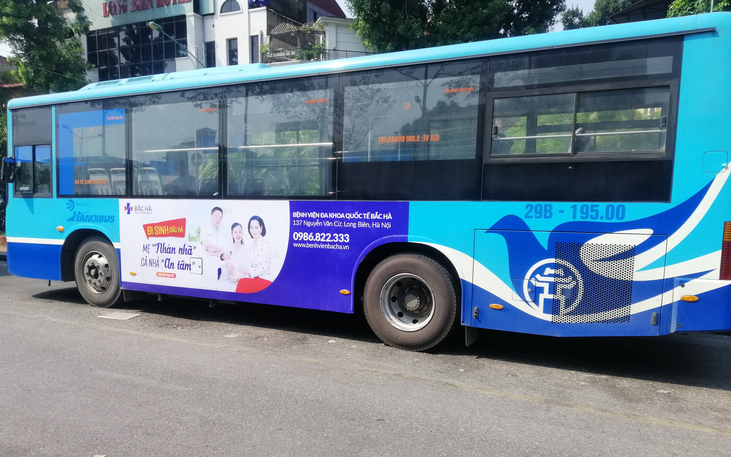 Quảng cáo xe bus tuyến 17 - Xe bus Hà Nội